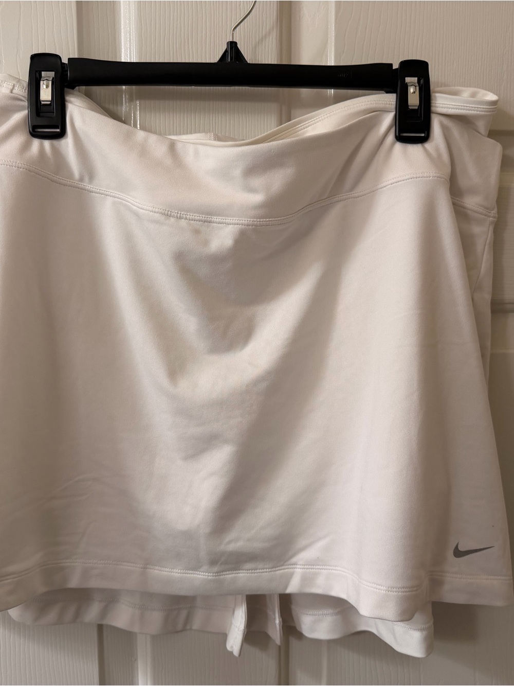 Nike White Women's Tennis Skort with Built-In Shorts